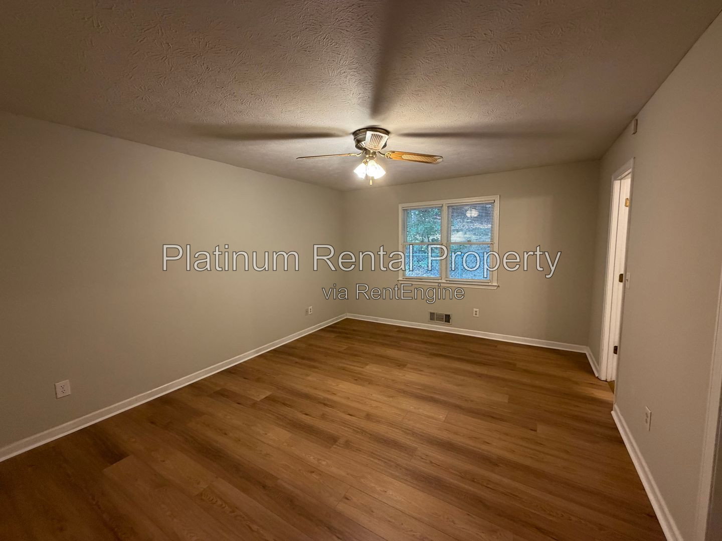 Gallery Image 19