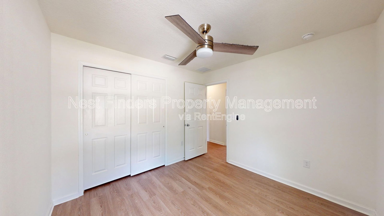 Gallery Image 16
