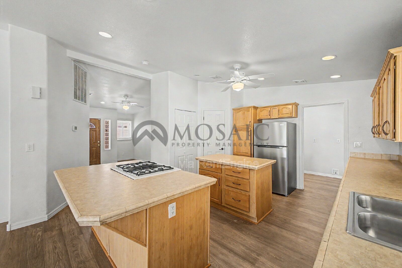 Gallery Image 16