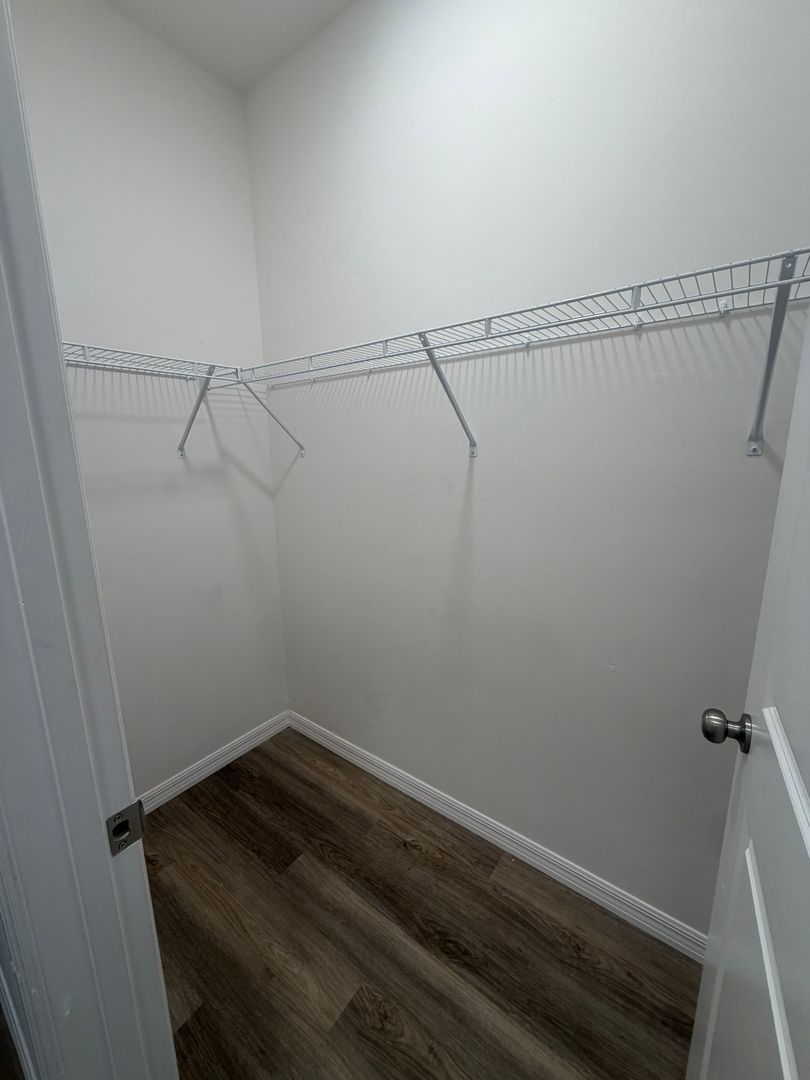 Gallery Image 16