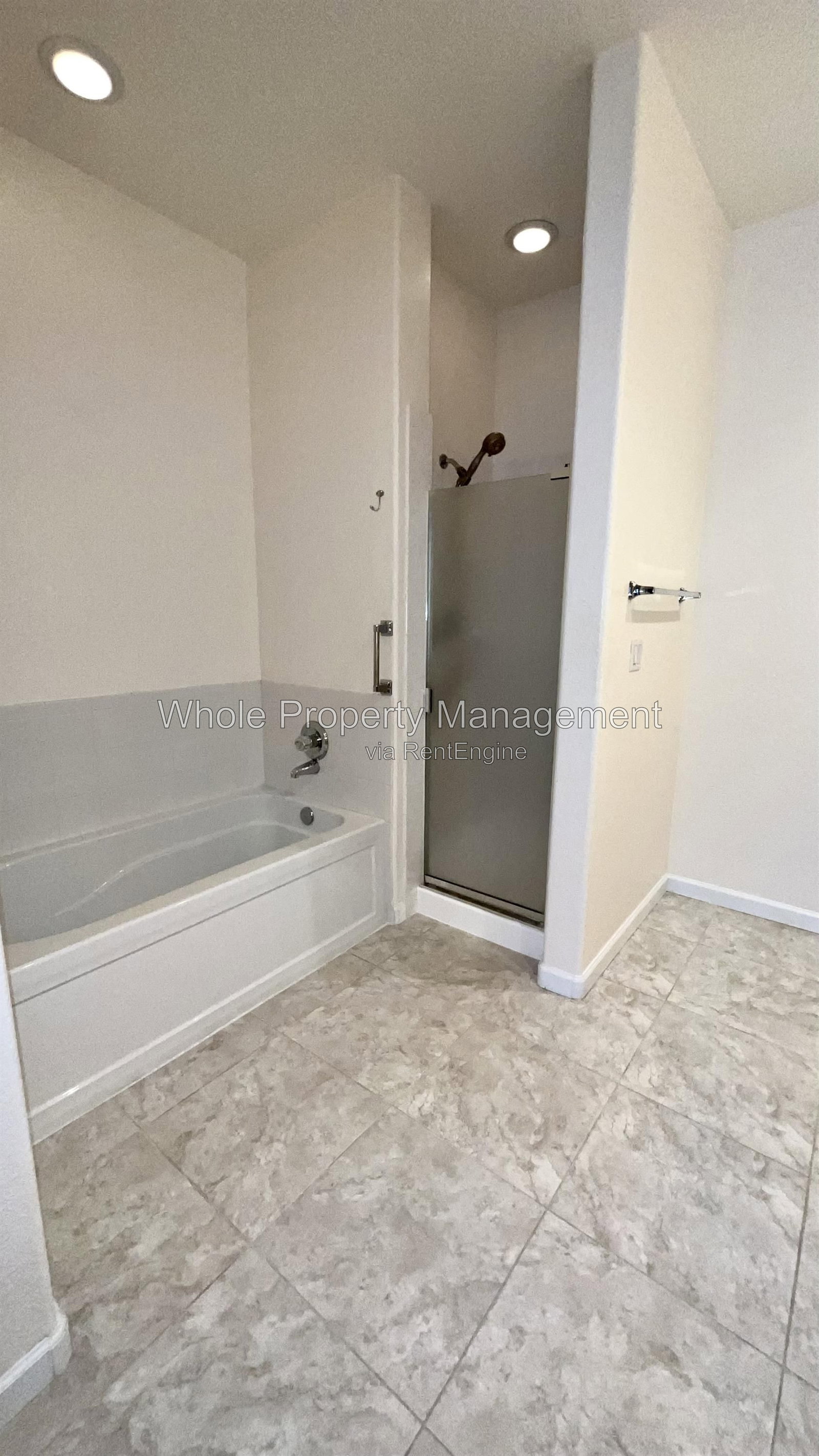 Gallery Image 18