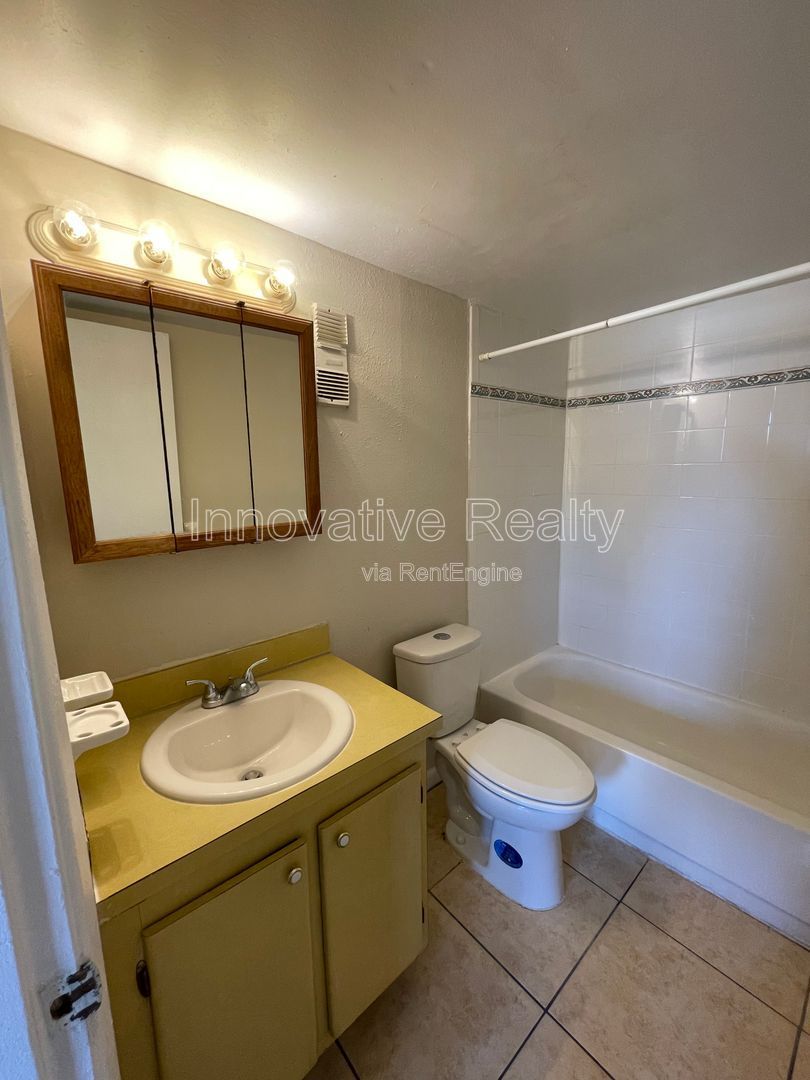 Gallery Image 17