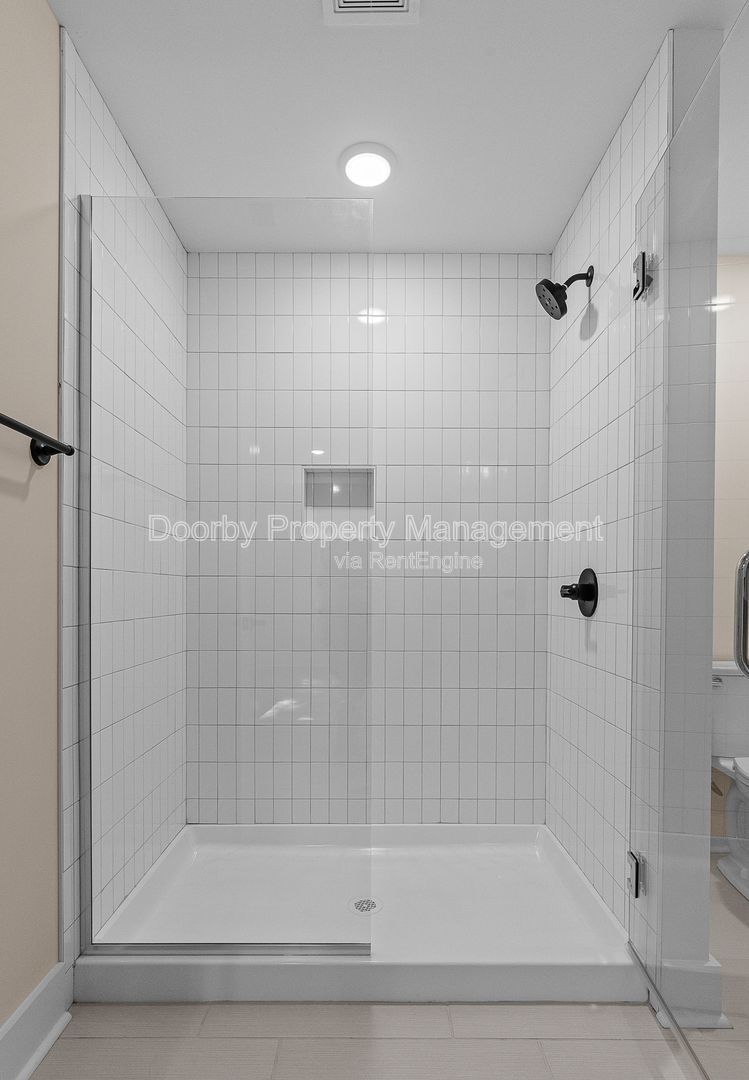 Gallery Image 20