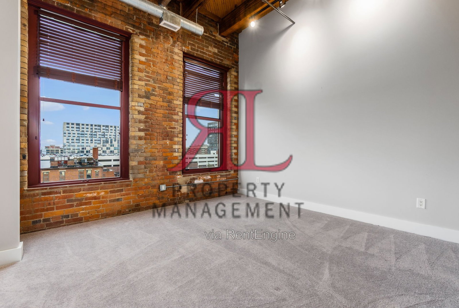 Gallery Image 16