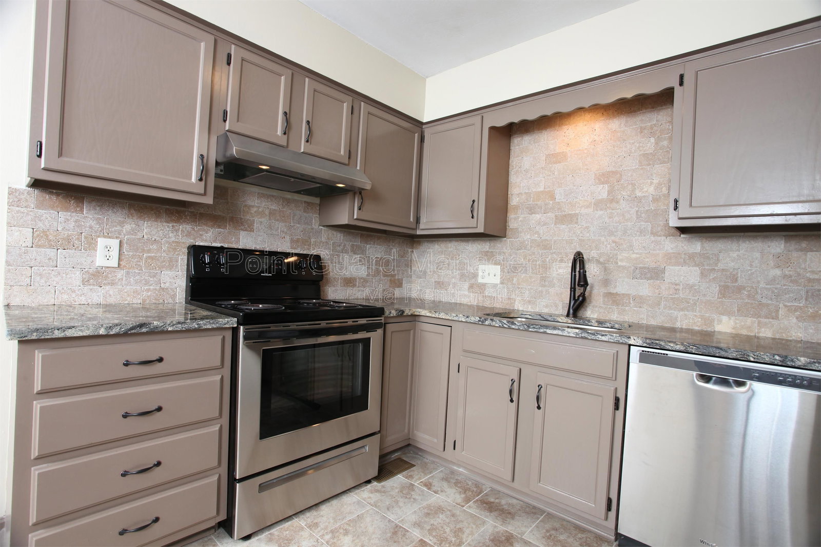 Gallery Image 0