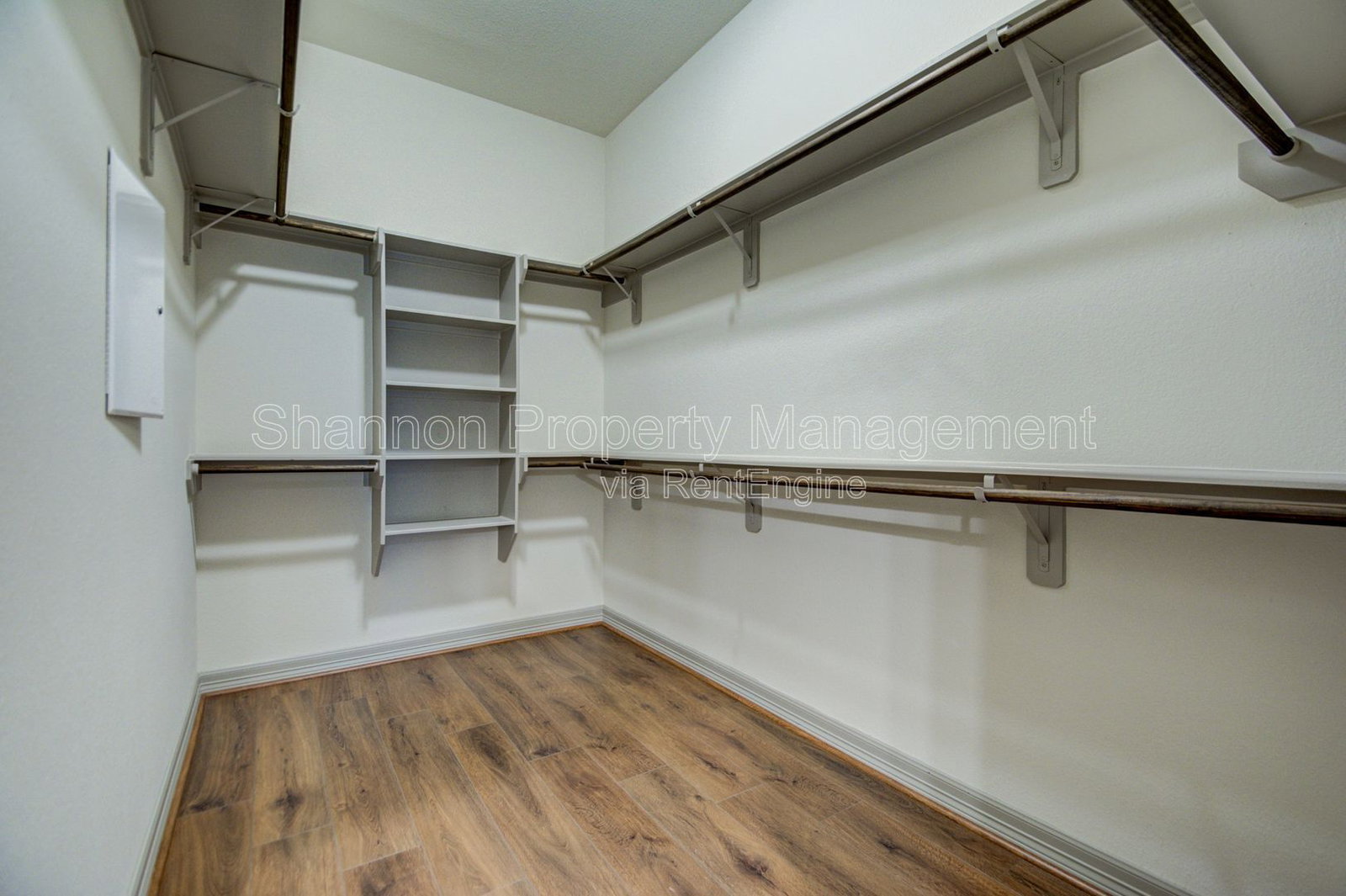 Gallery Image 18