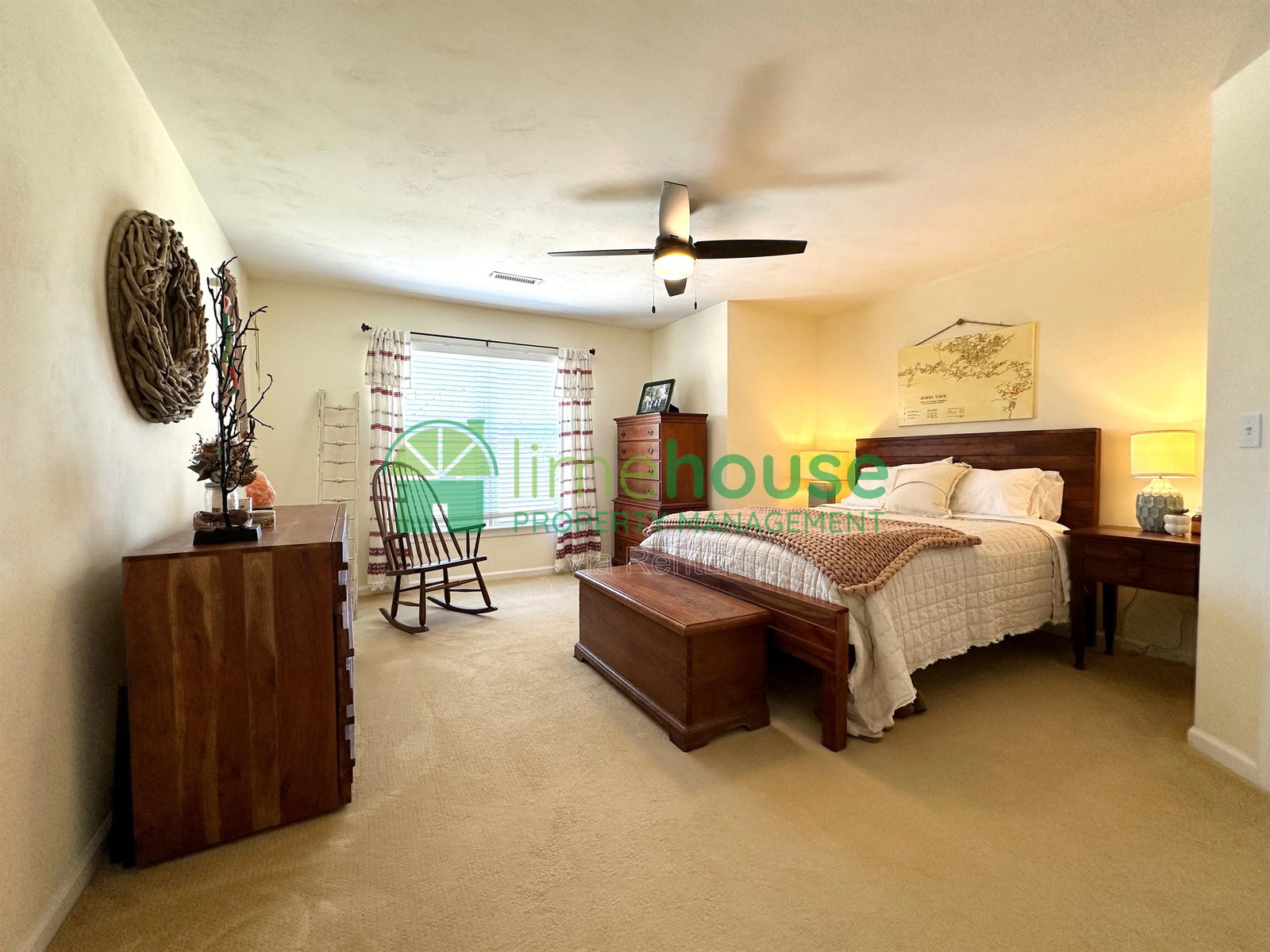 Gallery Image 13