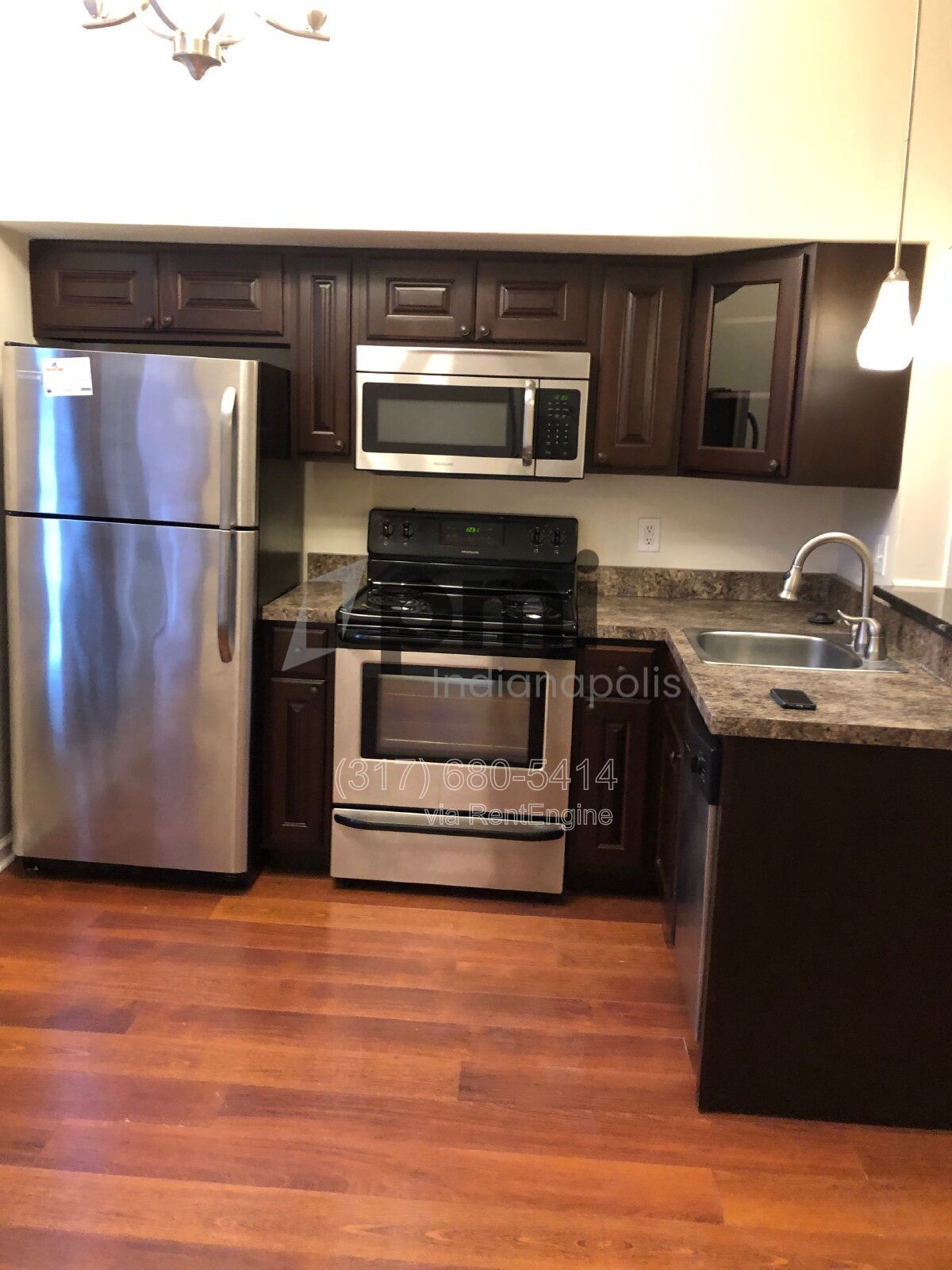 Gallery Image 18
