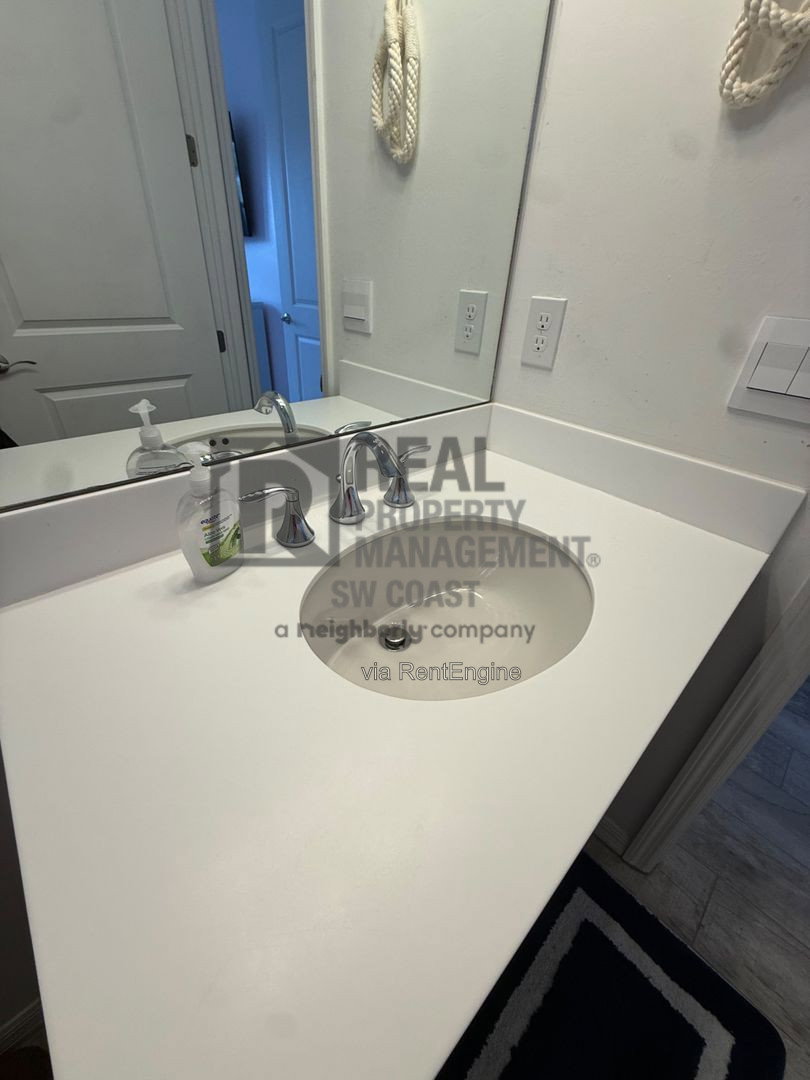 Gallery Image 14