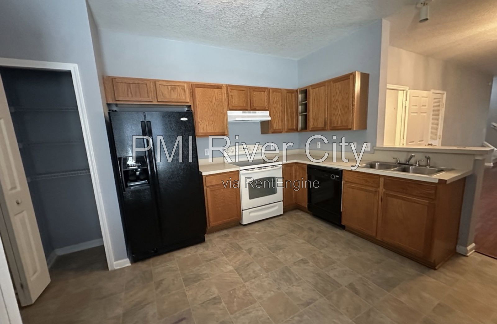 Gallery Image 0