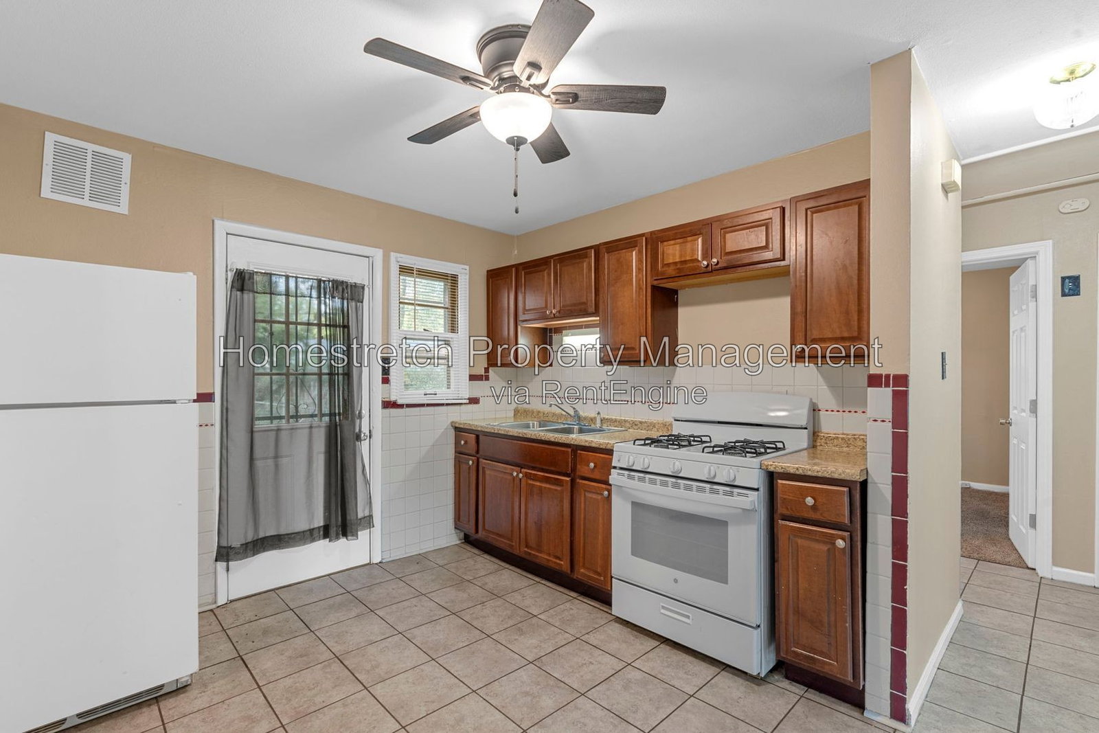 Gallery Image 16