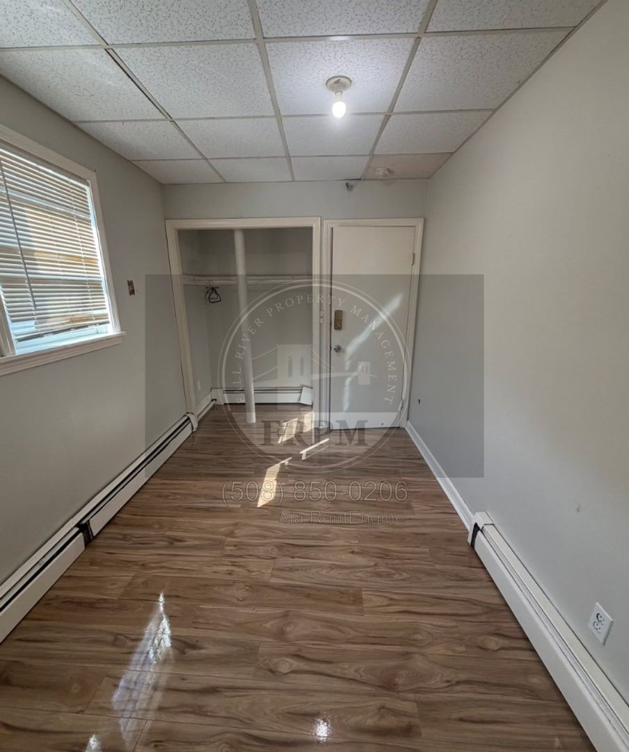Gallery Image 0