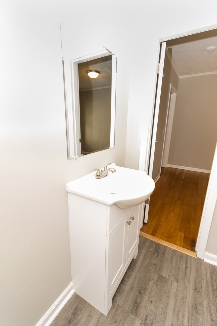Gallery Image 19