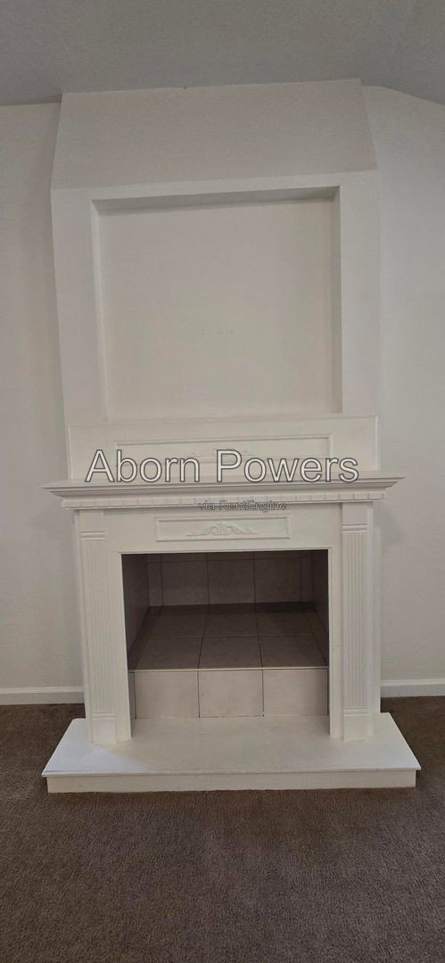 Gallery Image 14