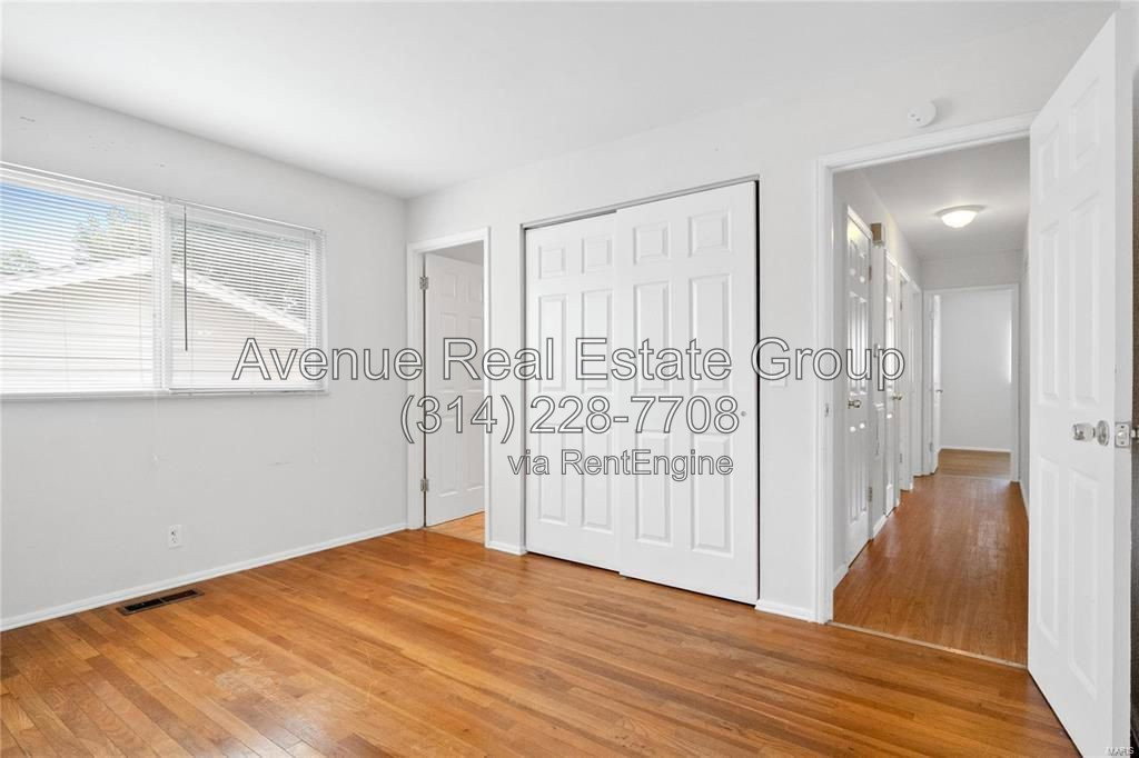 Gallery Image 16