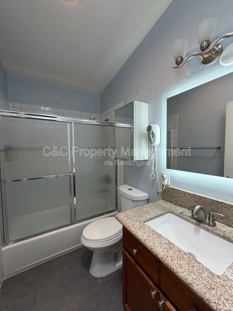 Gallery Image 15