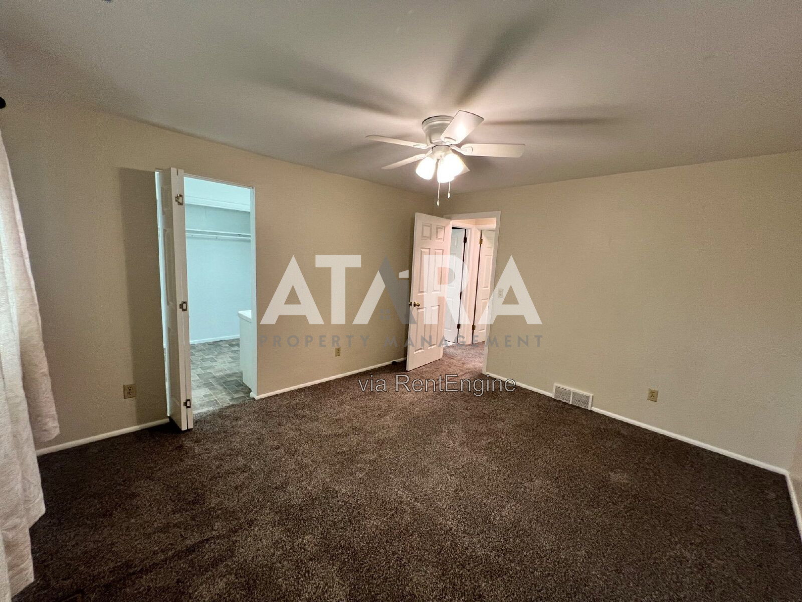 Gallery Image 26