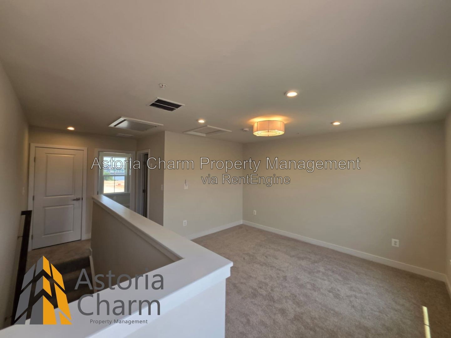 Gallery Image 37