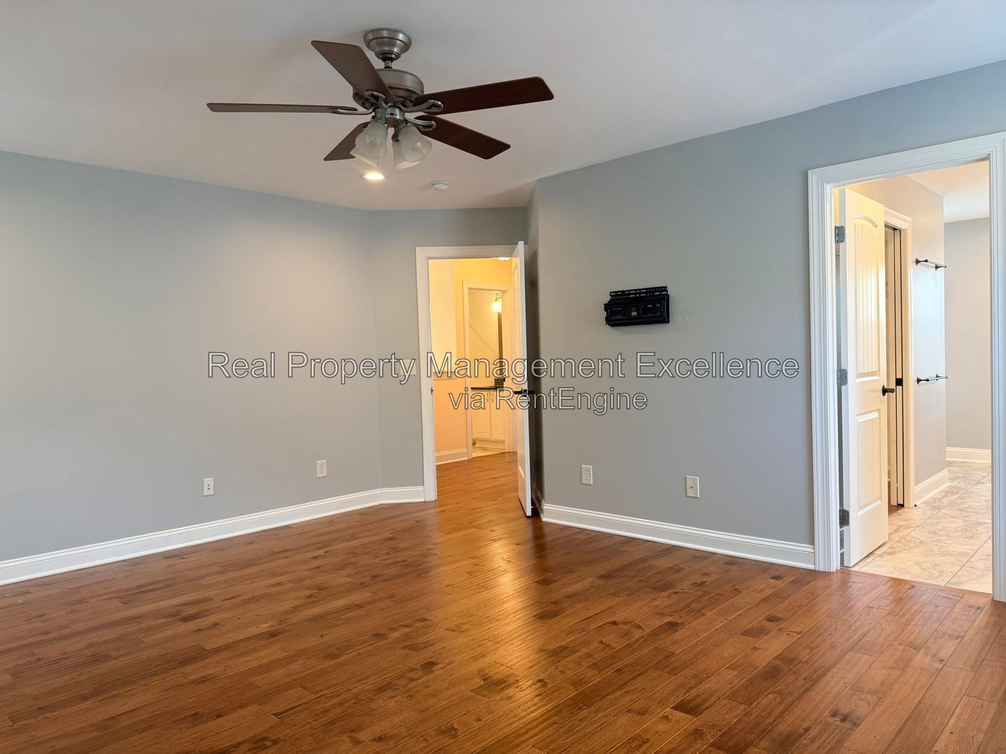 Gallery Image 30