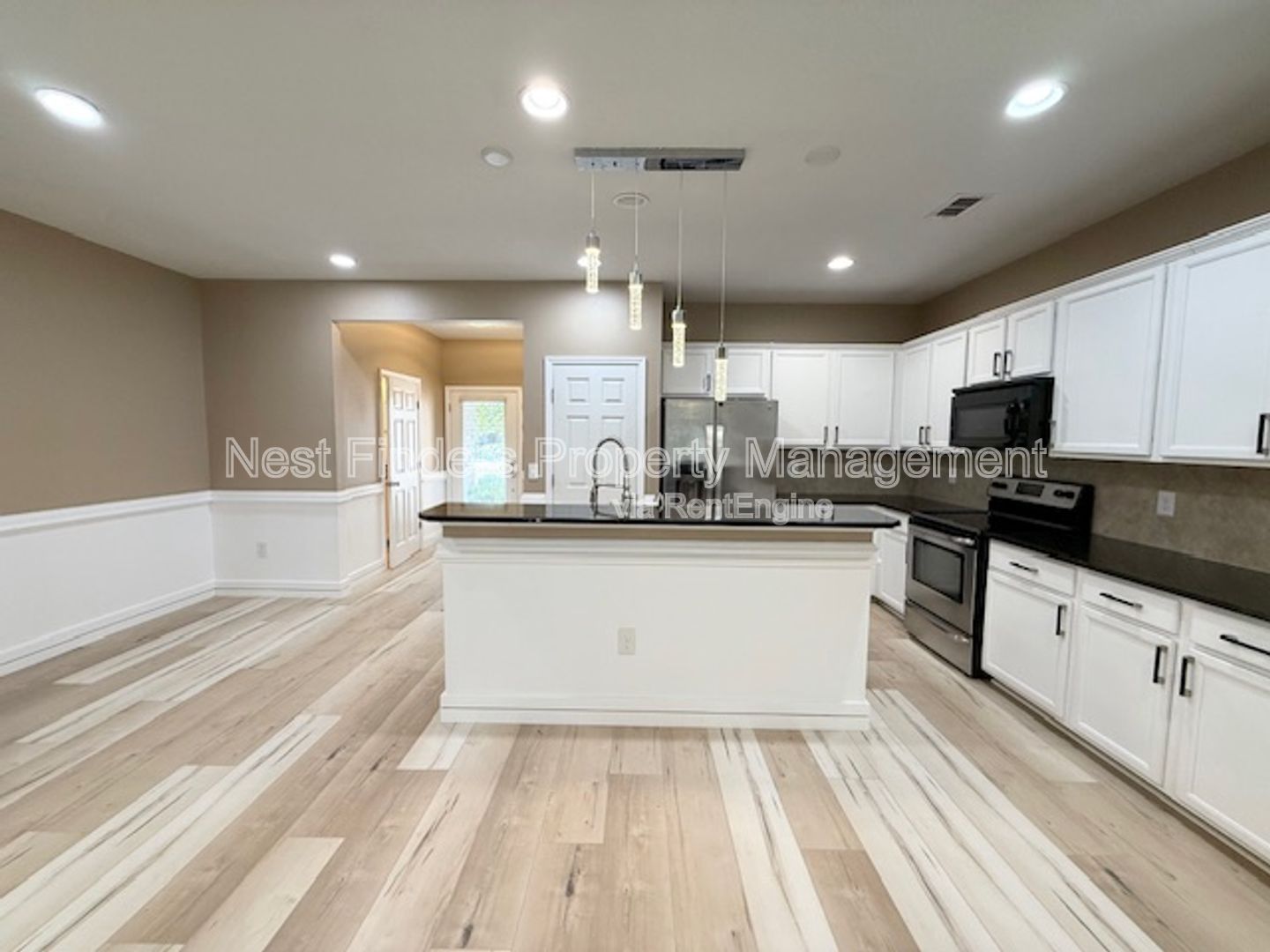 Gallery Image 6