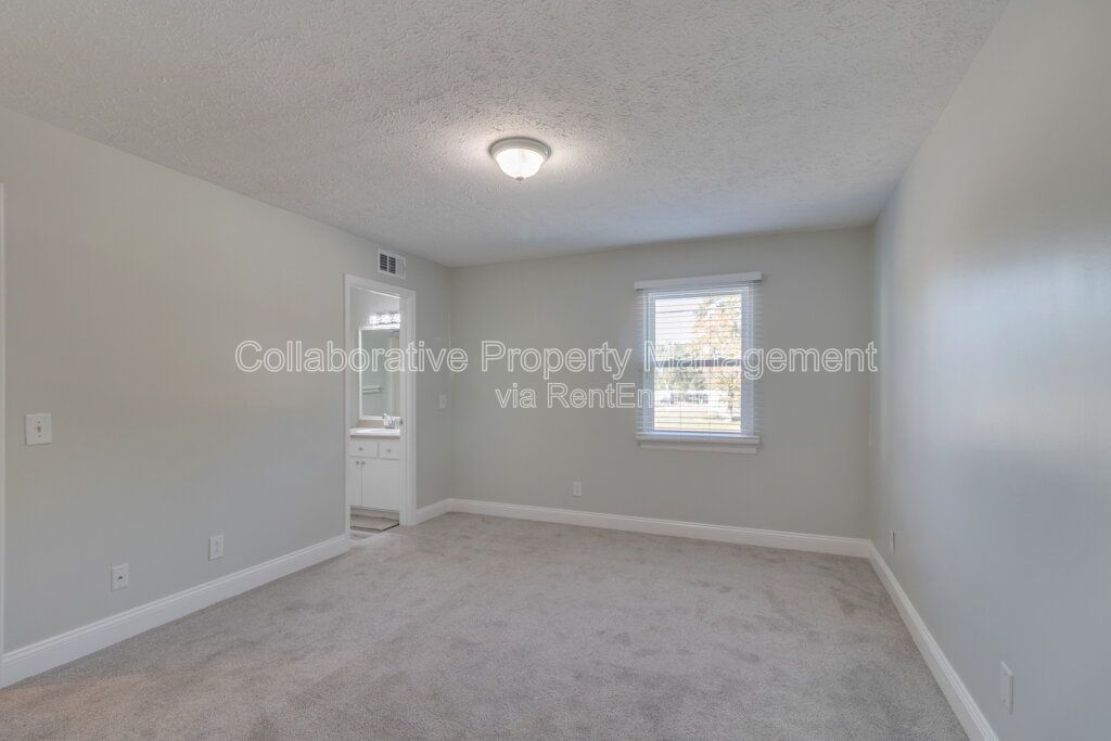 Gallery Image 0
