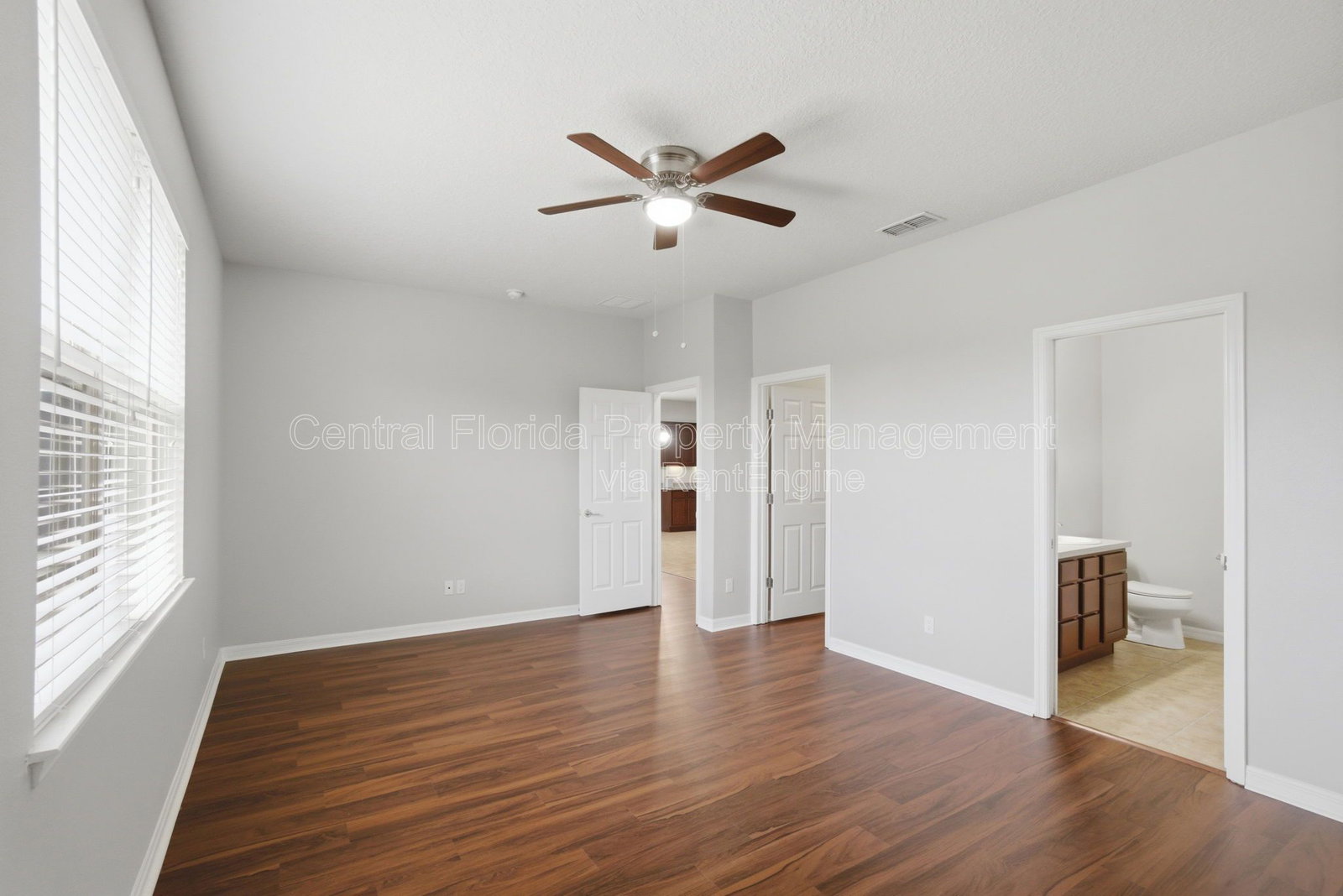 Gallery Image 36
