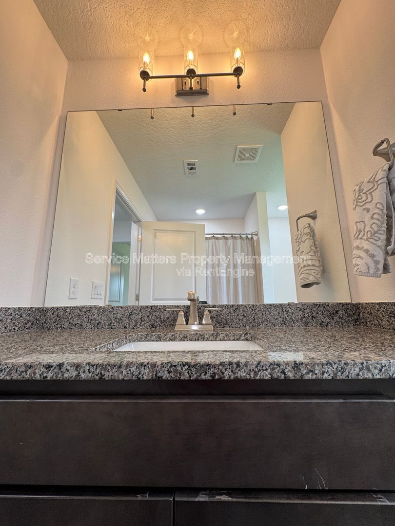 Gallery Image 16