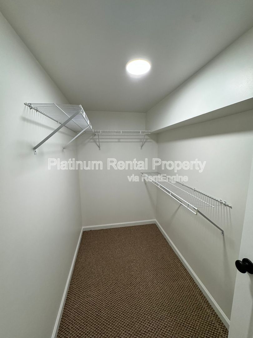 Gallery Image 62