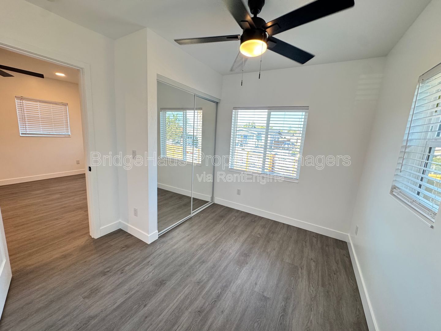 Gallery Image 14