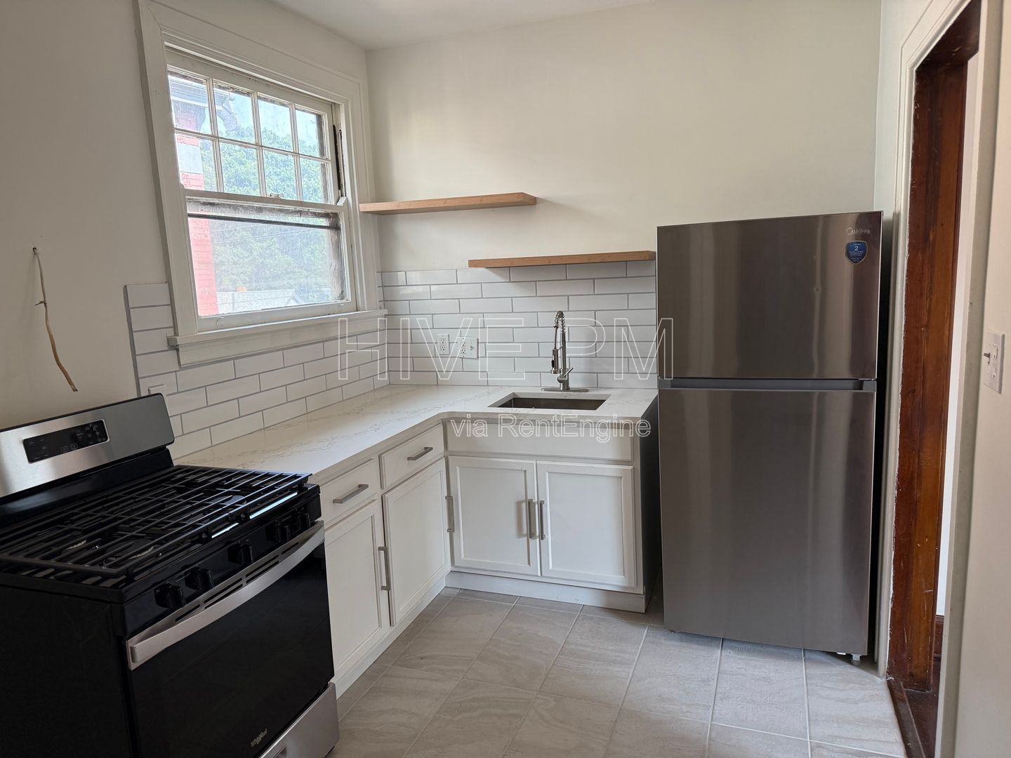 Gallery Image 17