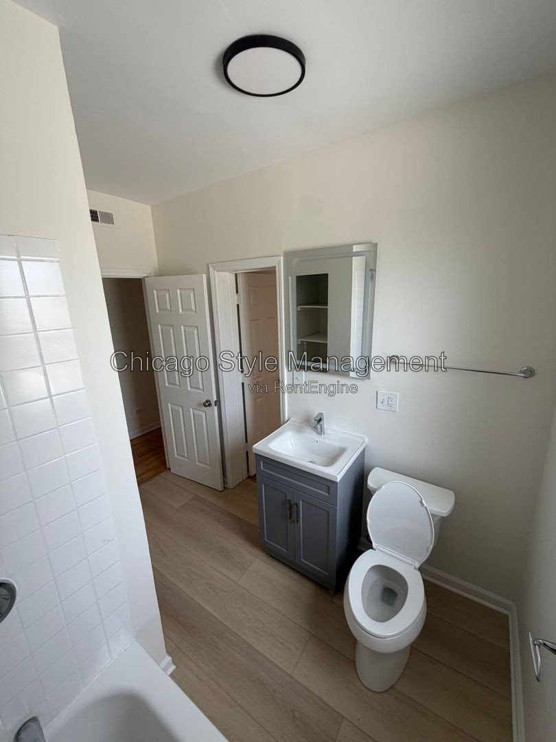 Gallery Image 16
