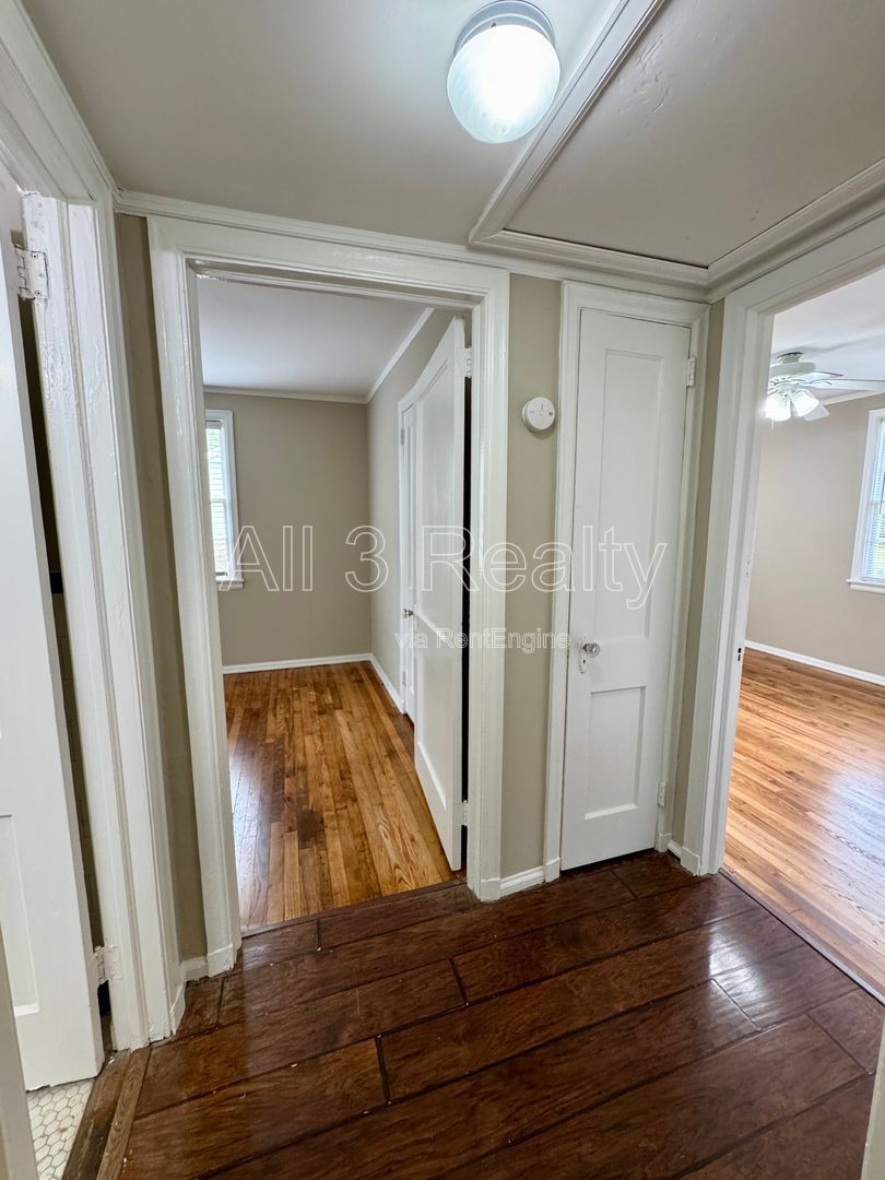 Gallery Image 15