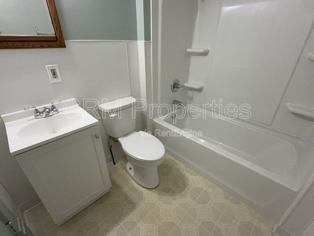 Gallery Image 17