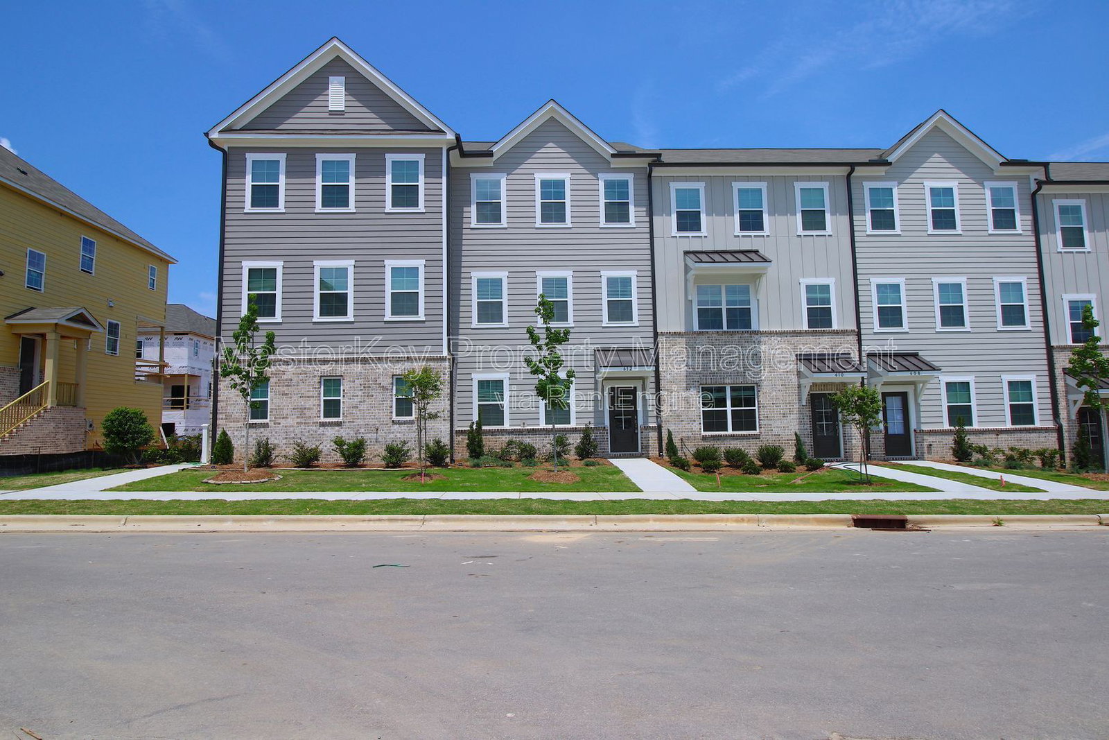 Gallery Image 0