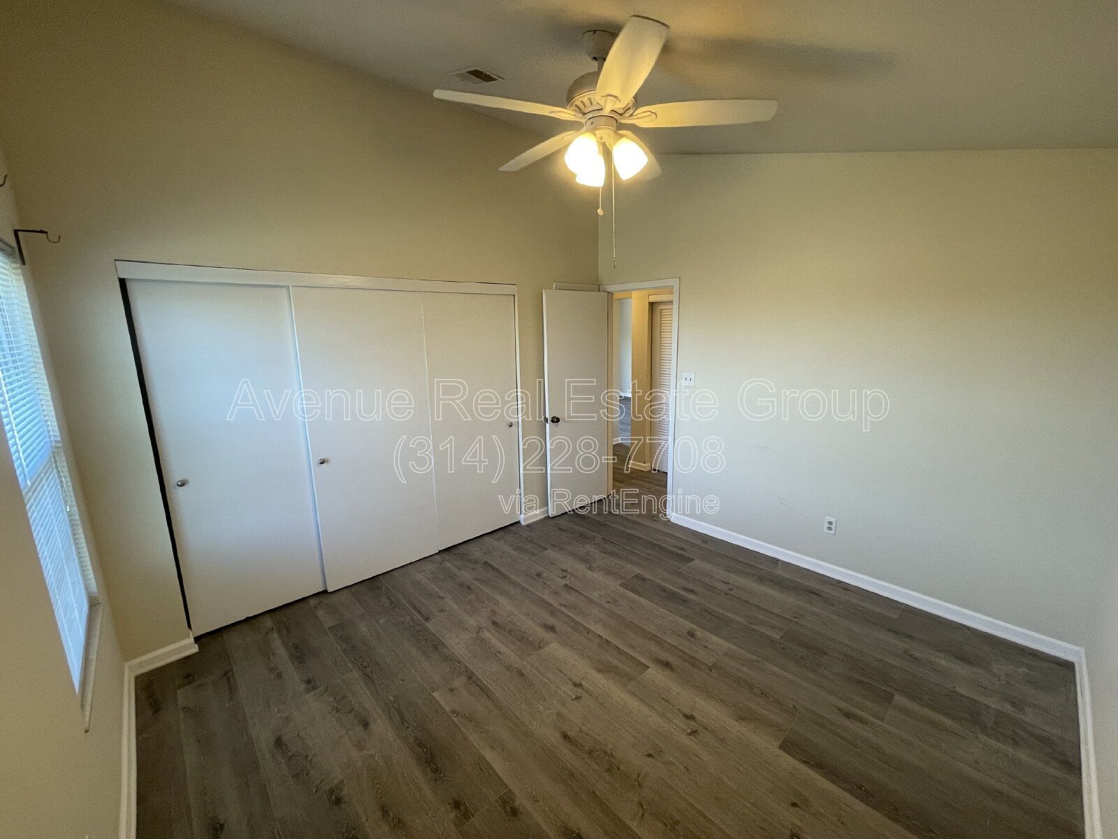 Gallery Image 14