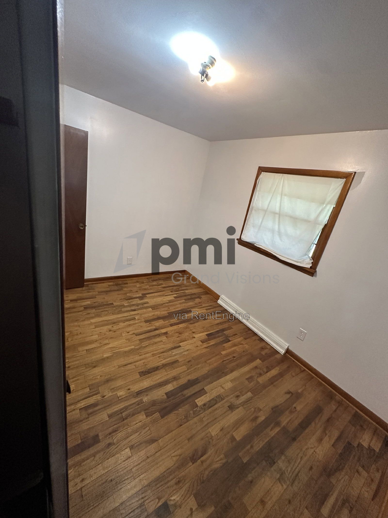 Gallery Image 22