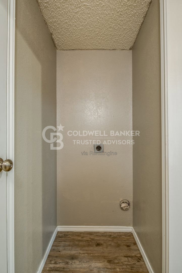 Gallery Image 14
