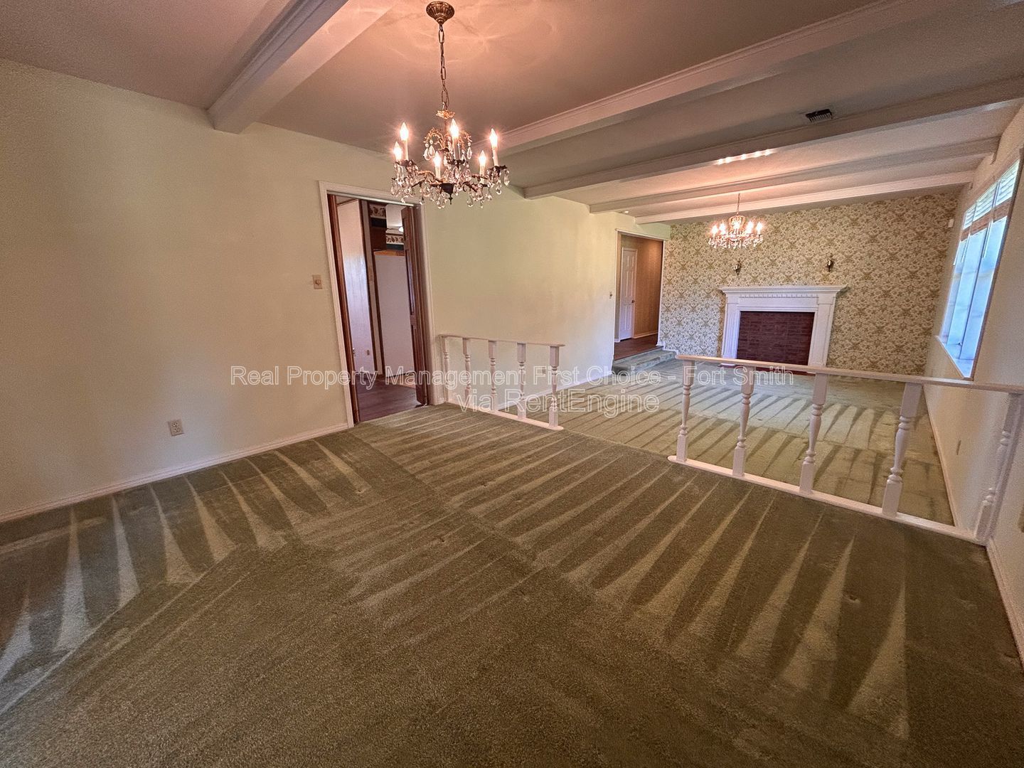Gallery Image 17