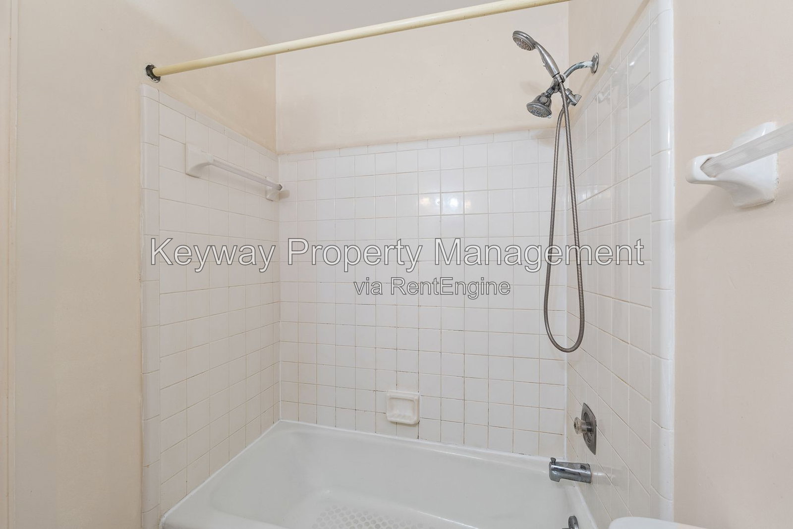 Gallery Image 16