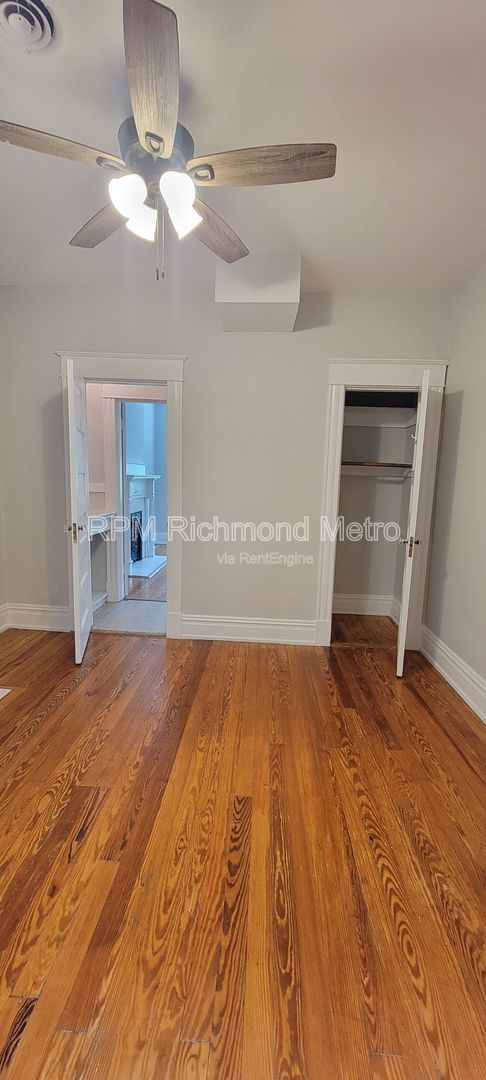 Gallery Image 12