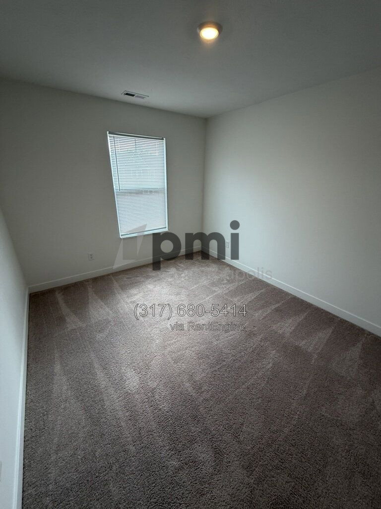 Gallery Image 32