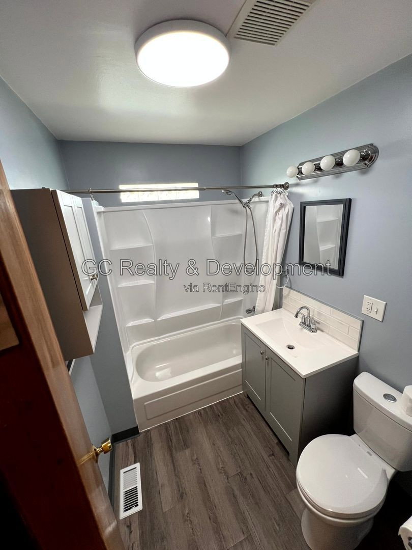 Gallery Image 9