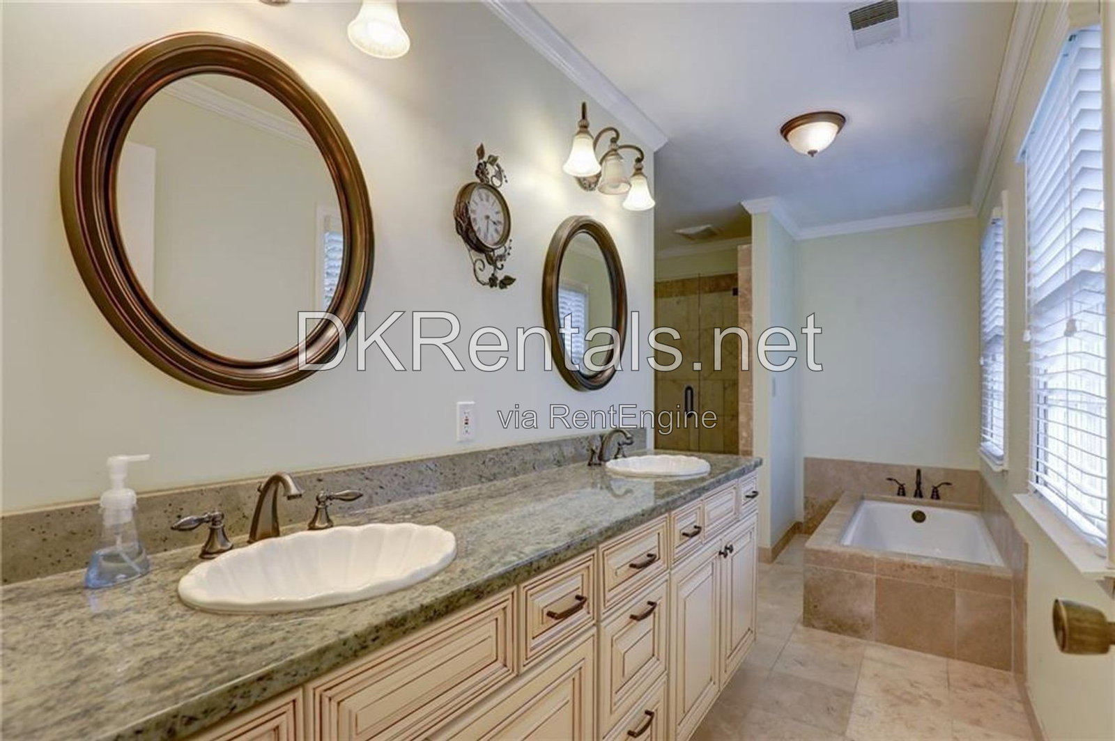 Gallery Image 13
