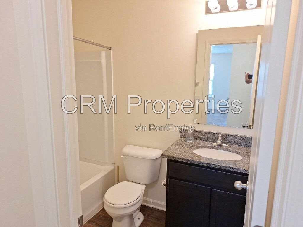 Gallery Image 13