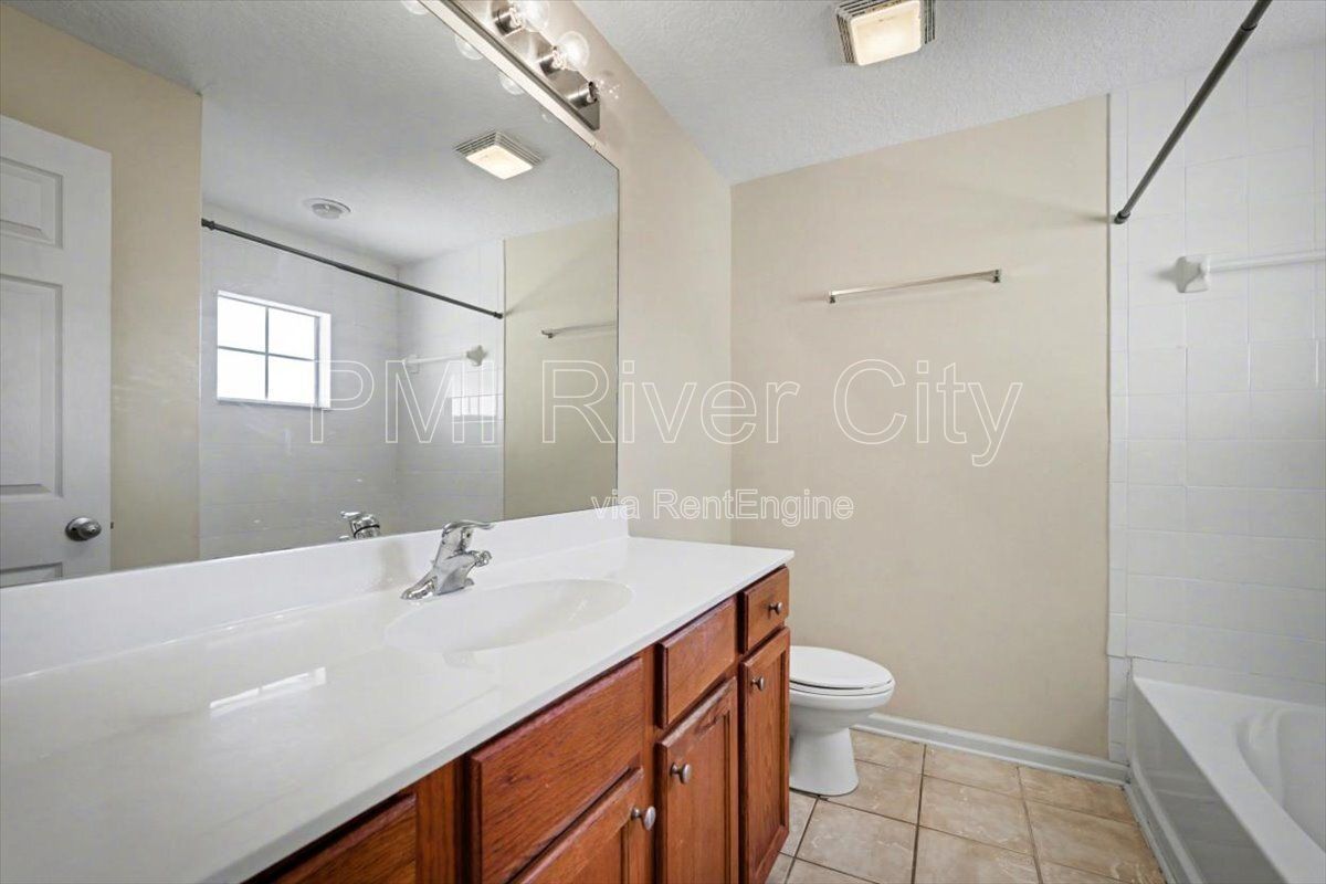 Gallery Image 29