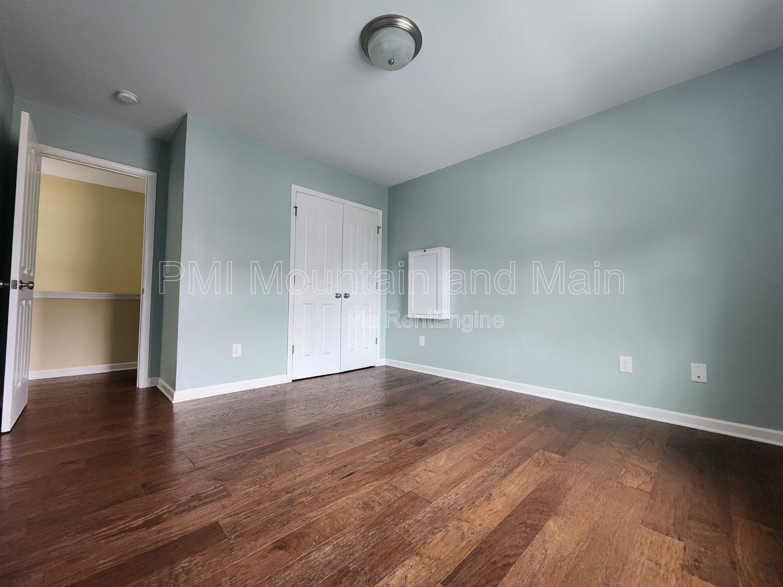 Gallery Image 16