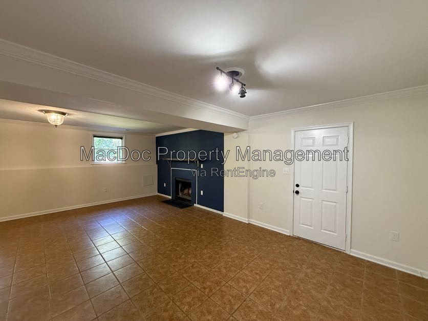 Gallery Image 40