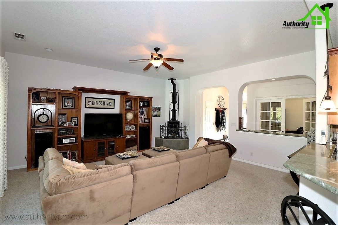Gallery Image 18