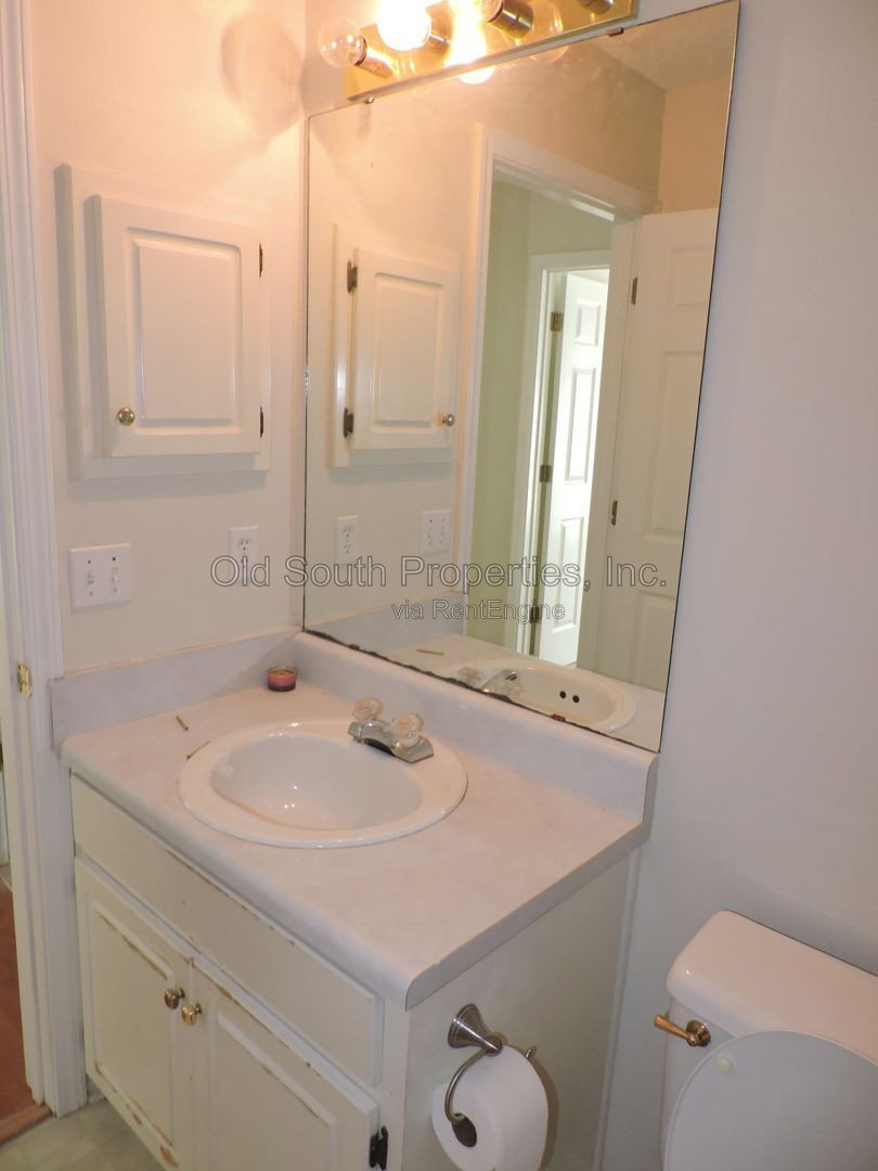 Gallery Image 14