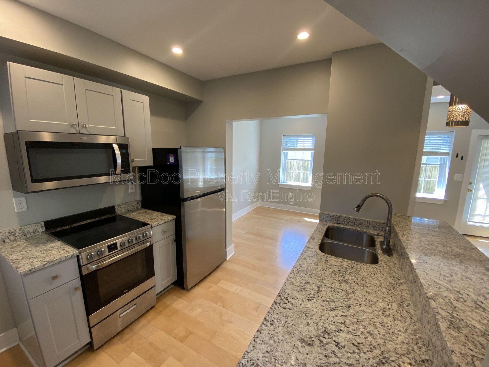 Gallery Image 10